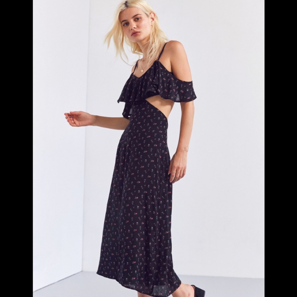 Kimchi Blue Gianna Ruffle Cold Shoulder Jumpsuit